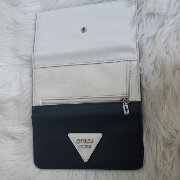 Guess Black White Leather Wallet - Picture 6 of 6